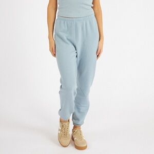NWOT PERFECTWHITETEE Stevie Fleece Easy Sweatpants in Mountain Blue Small